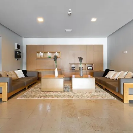 Daukanto Sea View Apartment, By Luxuryrent Апартаменты *