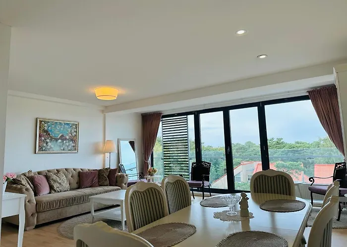 Daukanto Sea View Apartment, By Luxuryrent *